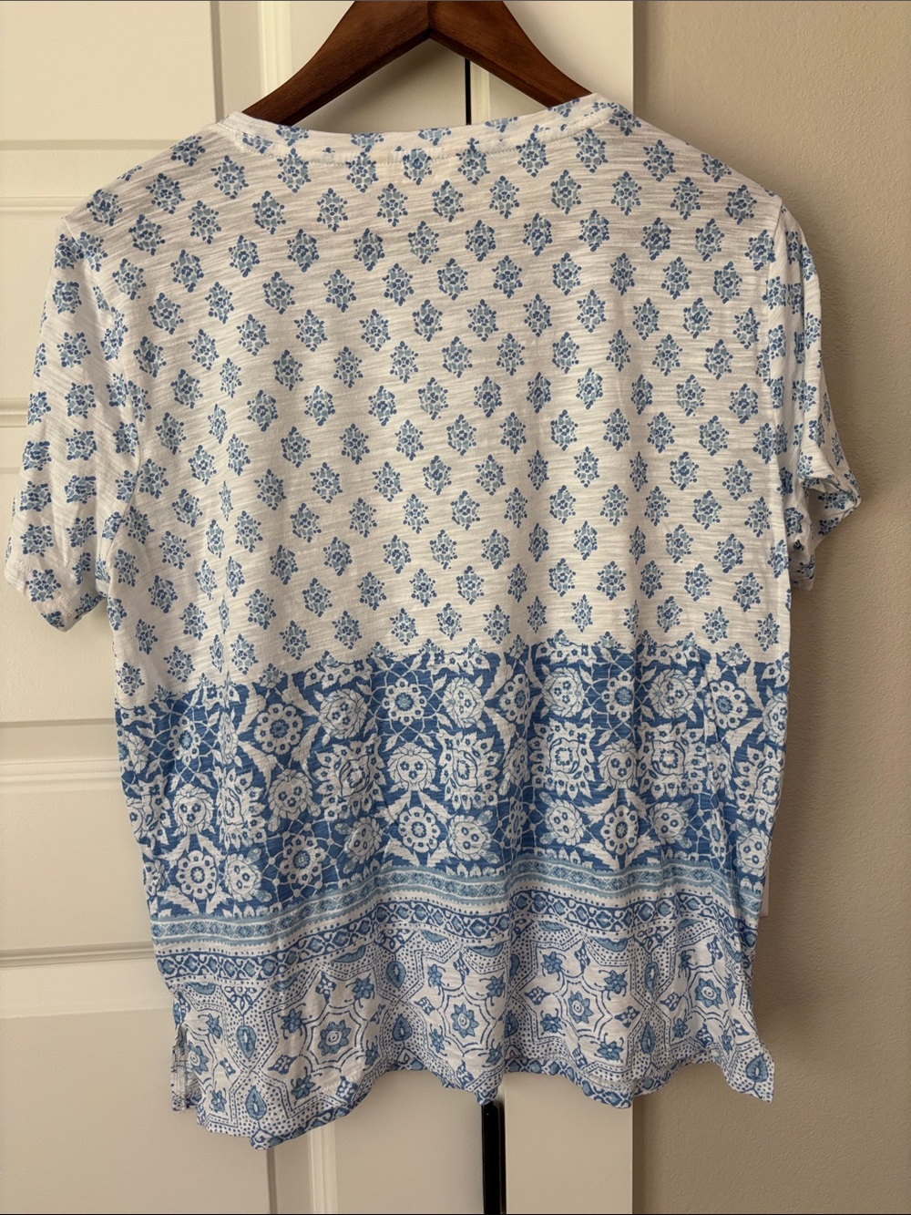 Lucky Brand White and Blue Printed Short Sleeve Tee - Picture 2 of 5